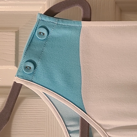 LIZ CLAIBORNE WOMEN'S PLUS SIZE MULTI COLORED SLEEVELESS TOP SIZE 2X - Picture 5 of 15